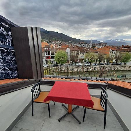 Hotel Oferta Prizren Esterno foto