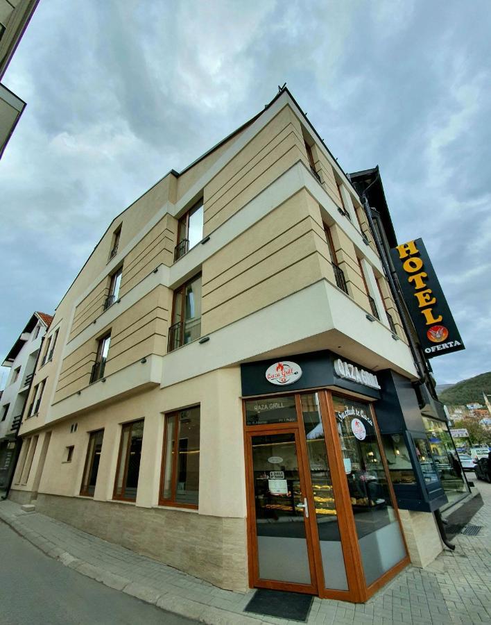 Hotel Oferta Prizren Esterno foto