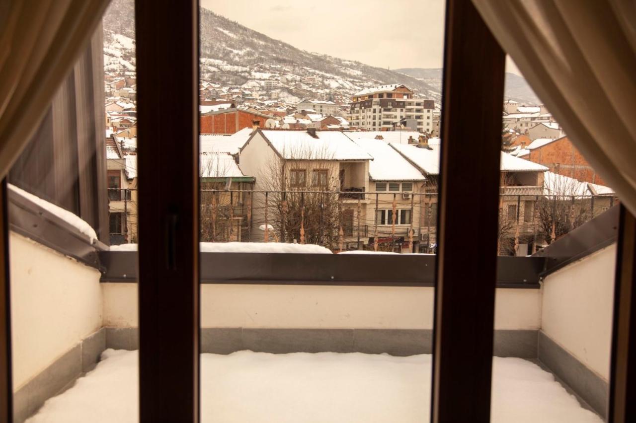 Hotel Oferta Prizren Esterno foto